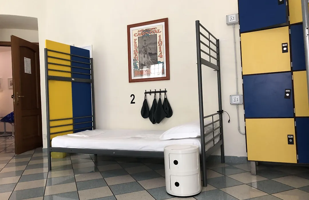 The Beehive Hostel-1